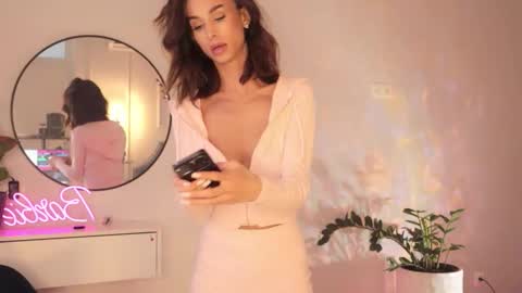 katherinepinke online show from February 2026 11:13:01 AM