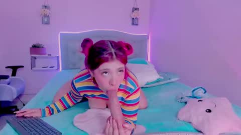 Snapshot of kathia_saenz chatting on December 2024 10:40:02 AM Kathia online show from December 2024 10:40:02 AM