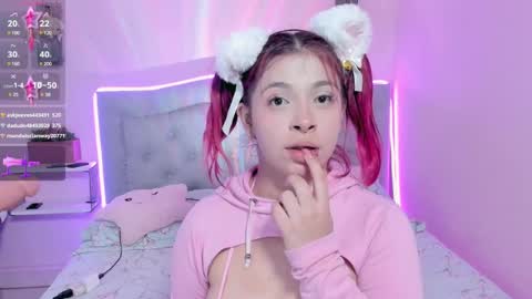 Snapshot of kathia_saenz chatting on January 2025 05:16:01 PM Kathia online show from January 2025 05:16:01 PM