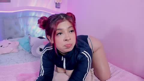 Snapshot of kathia_saenz chatting on January 2025 02:49:01 PM Kathia online show from January 2025 02:49:01 PM