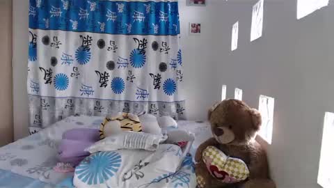 Snapshot of kathiie_ chatting on December 2024 05:55:01 PM K A T H I E online show from December 2024 05:55:01 PM