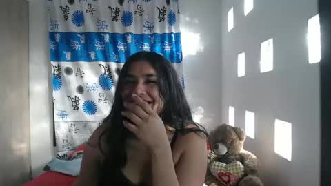 Snapshot of kathiie_ chatting on January 2025 12:09:02 PM K A T H I E online show from January 2025 12:09:02 PM