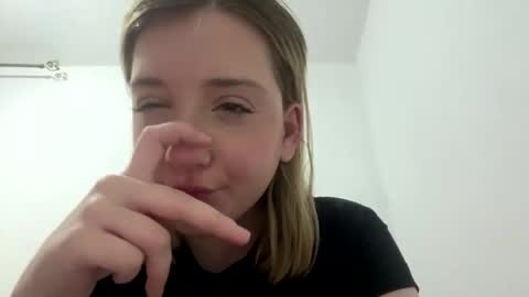 Jessie online show from May 2026 05:32:02 PM