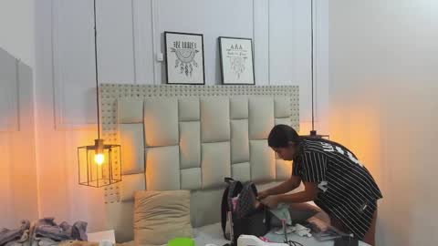 Khaty online show from December 2024 09:38:01 PM