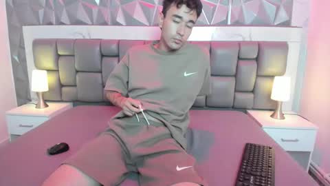 Snapshot of kathyaiden chatting on February 2026 07:50:02 PM Kaht y Aiden online show from February 2026 07:50:02 PM