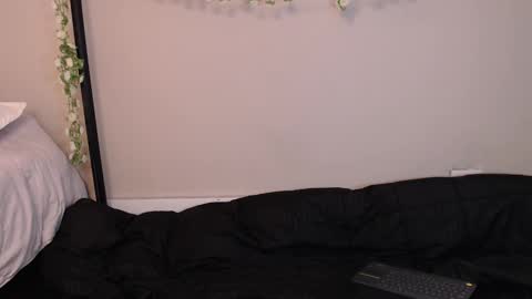 Snapshot of katia_bss chatting on March 2025 02:18:02 PM katia_bss online show from March 2025 02:18:02 PM