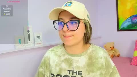 Khaterine online show from February 2026 12:14:02 AM