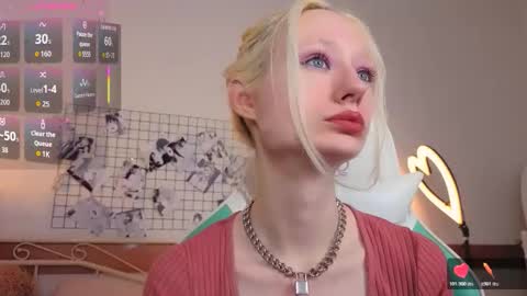 Katia  online show from March 2026 06:30:01 AM