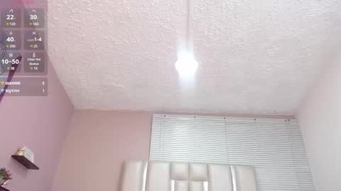 Snapshot of katiafosterr chatting on March 2025 03:48:02 PM Katia Foster online show from March 2025 03:48:02 PM