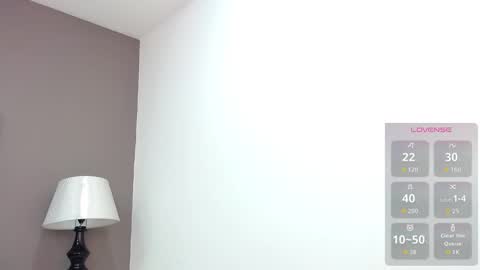 Snapshot of katiafosterr chatting on November 2025 12:08:02 PM Katia Foster online show from November 2025 12:08:02 PM