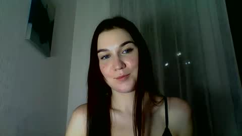 katie_foxi online show from November 2025 07:58:01 PM