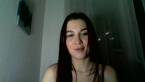 katie_foxi online show from November 2025 05:25:01 PM