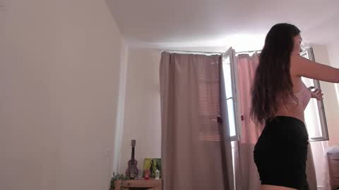 Kate online show from January 2025 11:36:02 AM