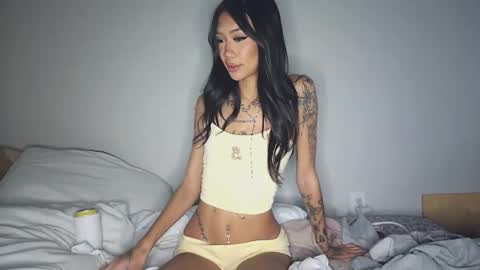 katiecai online show from September 2025 02:44:02 AM