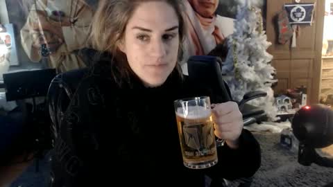 Katie online show from December 2025 04:40:01 AM