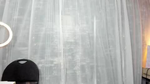 Katie online show from November 2025 08:07:02 PM