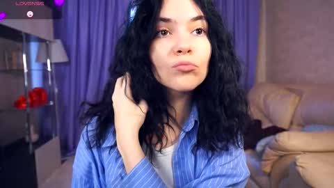 Crystal really Kristel online show from November 2025 07:52:01 AM