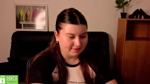 Snapshot of katina_deeplou4 chatting on June 2026 05:19:02 AM Katina online show from June 2026 05:19:02 AM