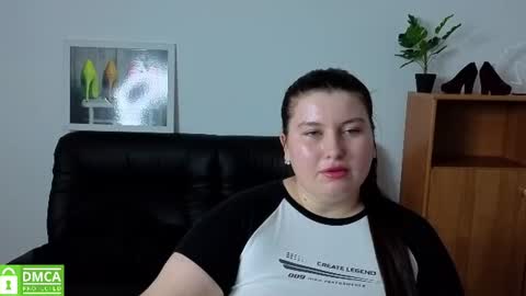 Snapshot of katina_deeplou4 chatting on July 2026 04:19:01 AM Katina online show from July 2026 04:19:01 AM