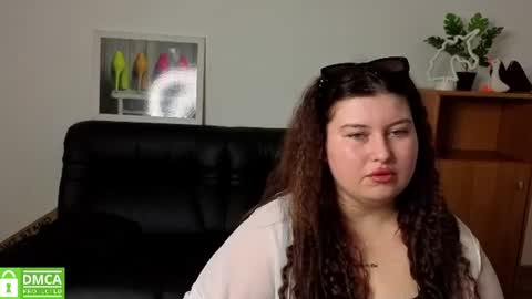 Snapshot of katina_deeplou4 chatting on July 2026 05:51:02 PM Katina online show from July 2026 05:51:02 PM