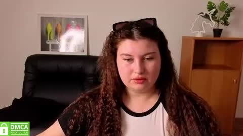 Snapshot of katina_deeplou4 chatting on July 2026 05:27:01 PM Katina online show from July 2026 05:27:01 PM