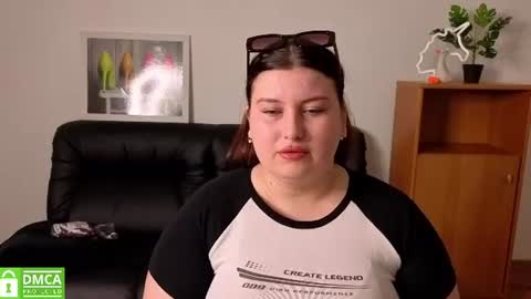 Snapshot of katina_deeplou4 chatting on July 2026 05:33:02 PM Katina online show from July 2026 05:33:02 PM