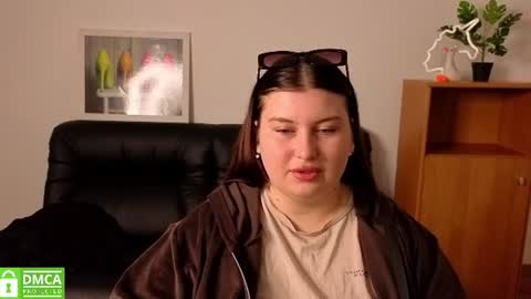 Snapshot of katina_deeplou4 chatting on July 2026 06:05:01 PM Katina online show from July 2026 06:05:01 PM