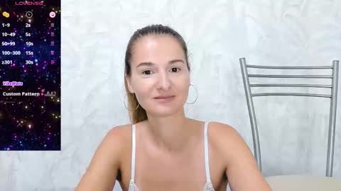 Snapshot of katrin_brook chatting on September 2025 02:35:02 AM Katrin Brook online show from September 2025 02:35:02 AM
