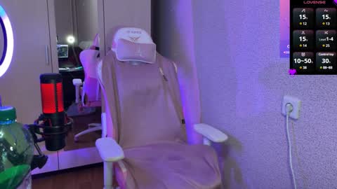   naked in pvt show 100 tk online show from February 2025 06:19:01 PM