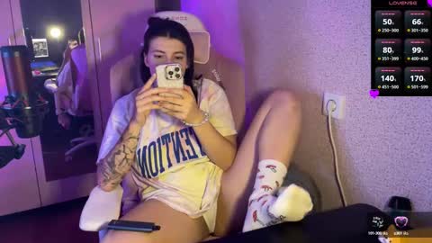   naked in pvt show 100 tk online show from February 2025 08:31:02 PM