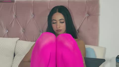 katrina clark online show from November 2025 10:11:02 PM