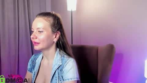 Snapshot of katrina_jones_ chatting on February 2026 03:05:02 PM katrina_jones_ online show from February 2026 03:05:02 PM