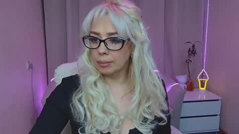 katrinacharm online show from January 2026 07:28:02 PM