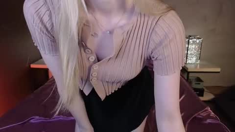 katt_yy online show from September 2025 05:20:01 AM