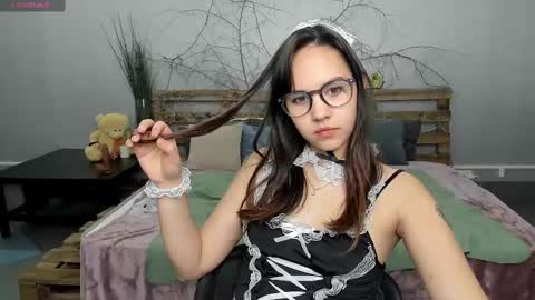 Snapshot of kattarrine_xo chatting on March 2025 08:44:02 PM Kate online show from March 2025 08:44:02 PM