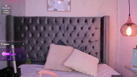 katte_winslet_ online show from January 2026 02:54:02 PM