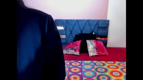 K A T T E  online show from May 2026 01:28:02 PM