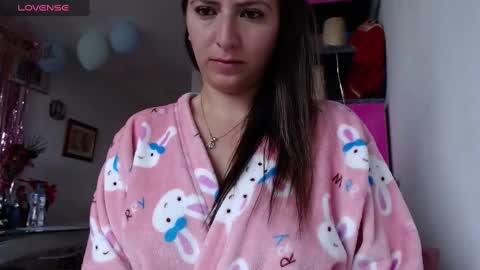 Snapshot of kattie_love chatting on February 2025 01:13:02 PM kattie online show from February 2025 01:13:02 PM