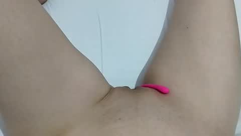 Snapshot of kattrinah_nikitta chatting on November 2025 05:22:01 PM nikitta online show from November 2025 05:22:01 PM