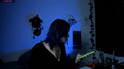 kattx   independent model online show from November 2025 12:22:02 AM