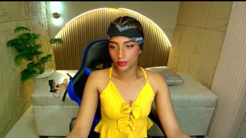 Snapshot of katty_berry_r chatting on September 2025 07:58:01 PM Katty online show from September 2025 07:58:01 PM