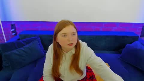 Katty online show from November 2025 07:13:02 PM