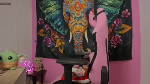 katy simpsons online show from December 2025 02:38:01 AM