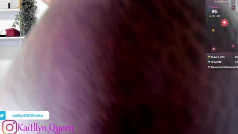 Snapshot of katy_smit1 chatting on May 2026 03:56:01 AM Kaitllyn Queen online show from May 2026 03:56:01 AM