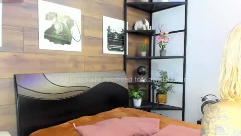 Snapshot of katyablonding chatting on October 2025 04:24:02 PM salo online show from October 2025 04:24:02 PM