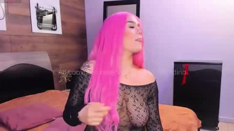 Snapshot of katyablonding chatting on November 2025 02:28:01 PM salo online show from November 2025 02:28:01 PM