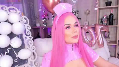 Snapshot of katyablonding chatting on November 2025 04:03:01 PM salo online show from November 2025 04:03:01 PM