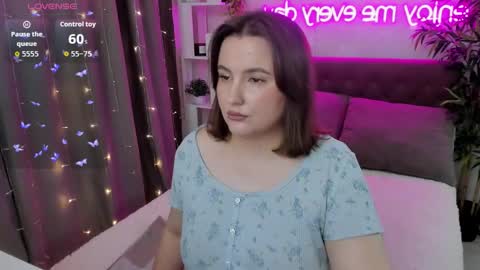 Kate online show from October 2025 05:07:01 AM