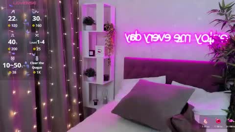 Kate online show from February 2026 05:26:01 AM