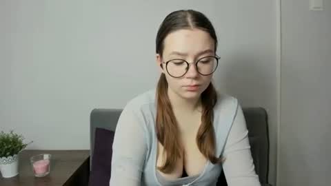 Katy online show from November 2025 07:18:02 AM